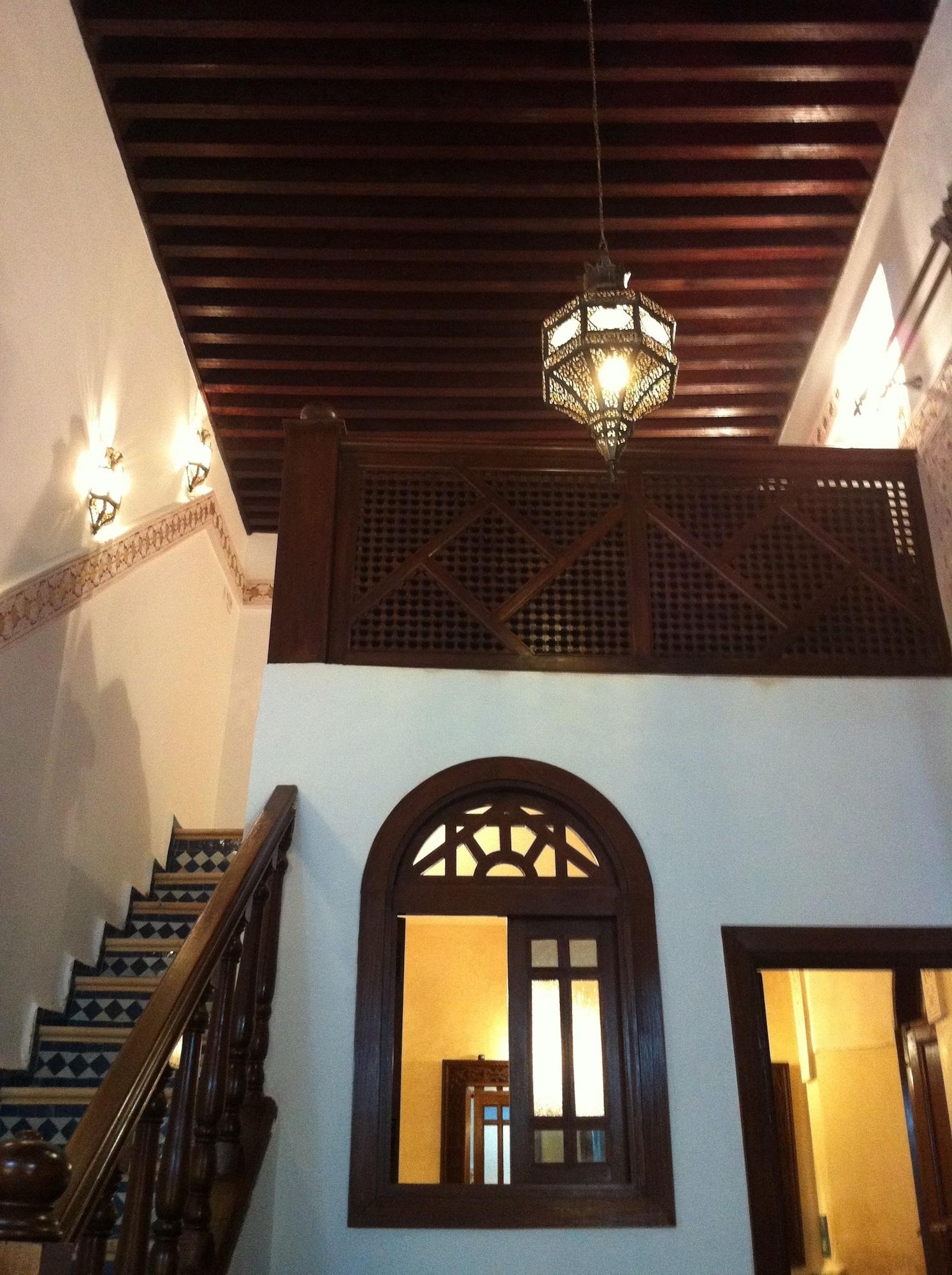 Riad Les Remparts De Fès Exteriör bild