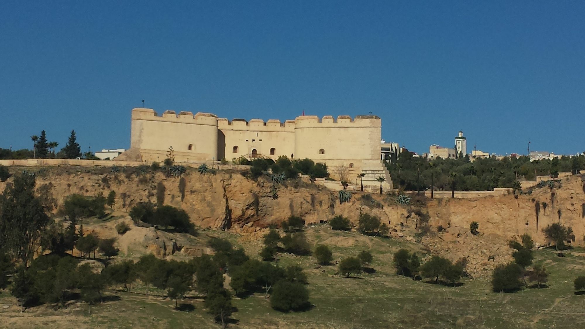 Riad Les Remparts De Fès Exteriör bild
